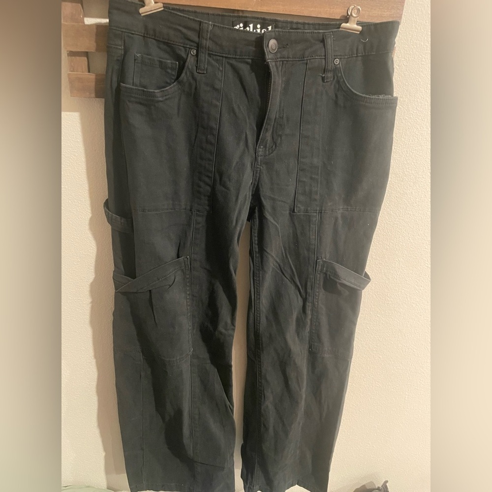 Girlish mid rise‎ wide leg black pants size 9 Juniors
